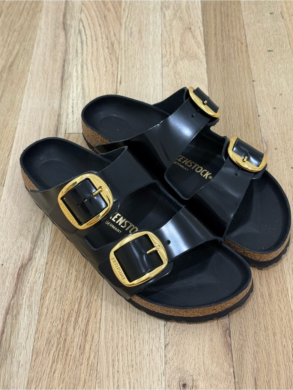 Birkenstock Arizona Big Buckle High Shine Sandals - Picture 3 of 7